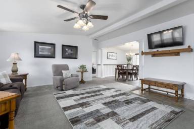 House Vernal