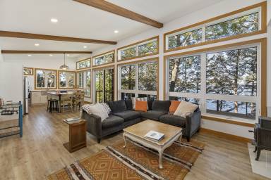 House Green Lake