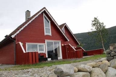 Hut Jøsenfjorden