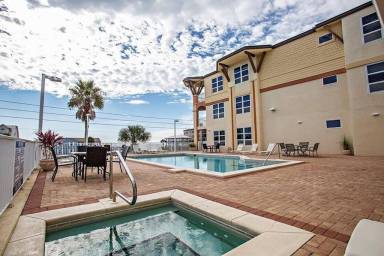 Condo Mexico Beach