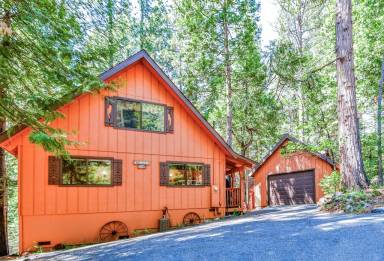 Cabin Arnold