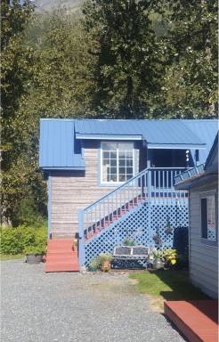 House Valdez