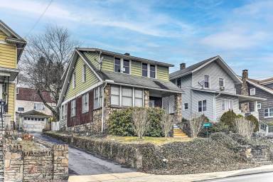 House Kitchen Johnstown