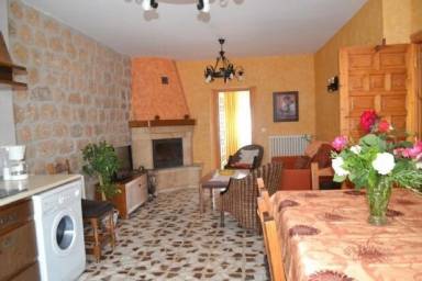 Casa rural Chimenea Hontoria del Pinar