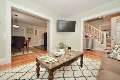 House Pet-friendly Malden