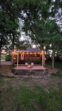 Cabin Pulaski