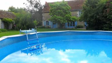 Cottage Pool La Celle-Guenand