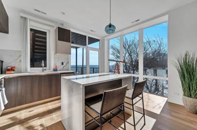 Apartment Loyola University Chicago