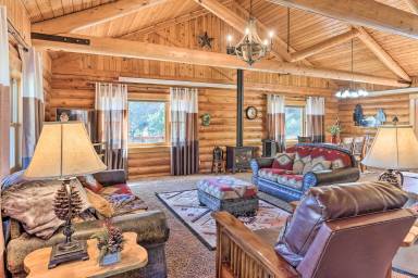 Cabin Hill City