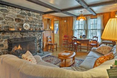 Cabin East Otis