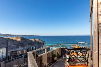 Condo Monterey