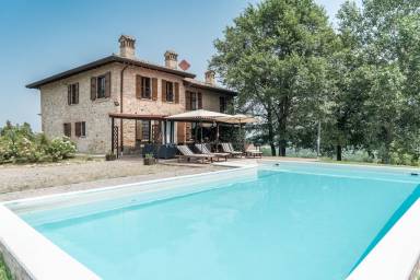 Una casa vacanze a Collecchio, nel cuore dell'Emilia - HomeToGo