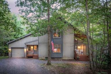 House Pocono Lake