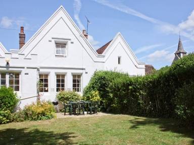 Cottage Compton