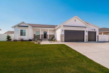 House Kitchen Idaho Falls