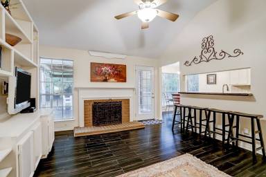 House The Woodlands