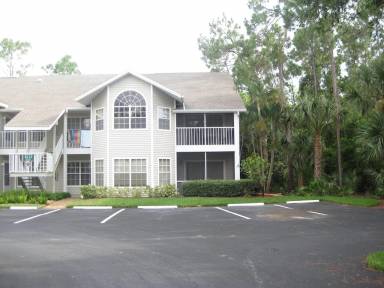 Condo San Carlos Park