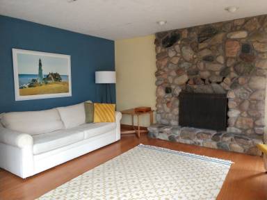 House Pet-friendly Macatawa