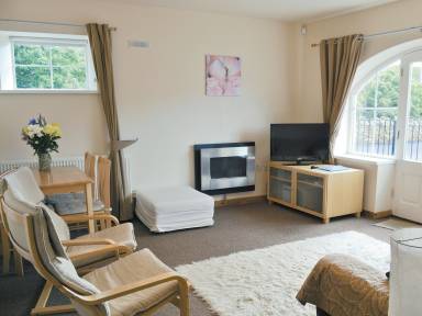 Cottage Kitchen Eastgate