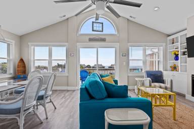 House Emerald Isle