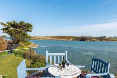 Apartment Cemaes Bay