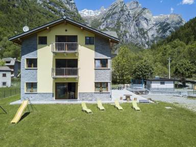 Bed & Breakfast Val Masino