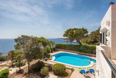 Villa Ferreries