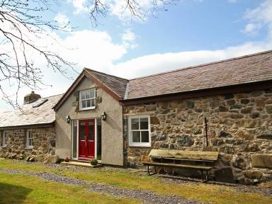 Cottage Llanwnda