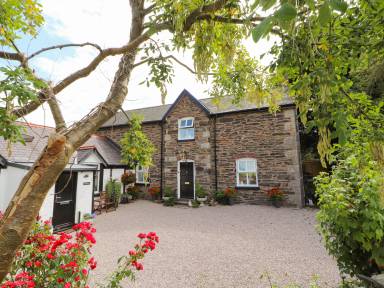 Cottage Llannefydd