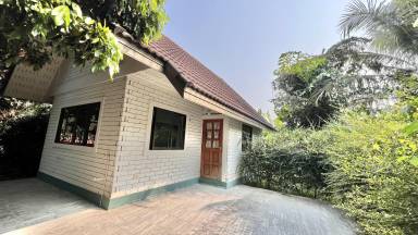 House Luang Nuea