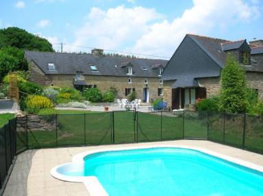 Maison de vacances Piscine Cléguérec