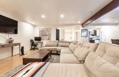 House Pet-friendly Eastside