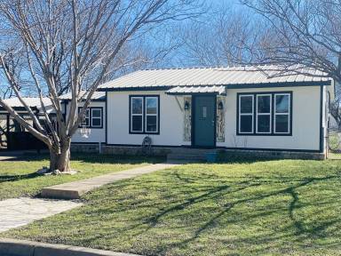 House Glen Rose