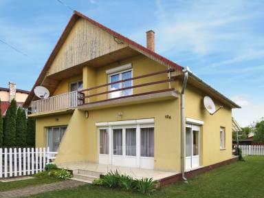Casa Balatonmáriafürdő