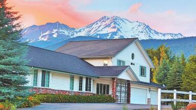 House Mount Shasta