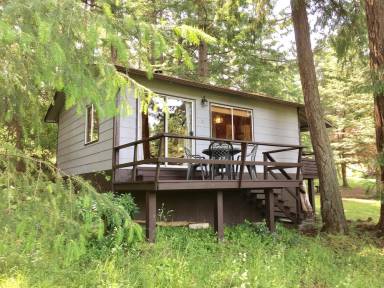 Cabin Galiano Island