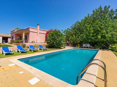 Maison de vacances Estoi