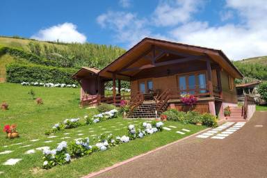 House Pet-friendly Caloura