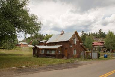 House Pagosa Springs