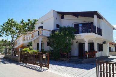 Ferienhaus Nin