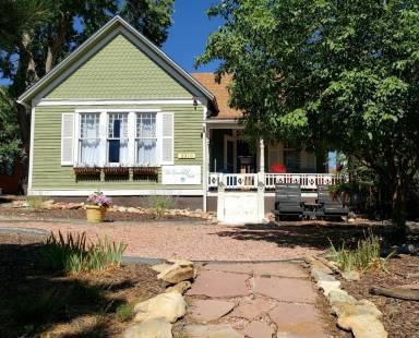 Cottage Manitou Springs