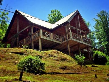 Cabin Cherokee