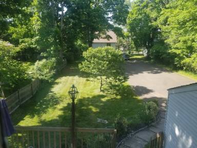 House Pet-friendly Guilford