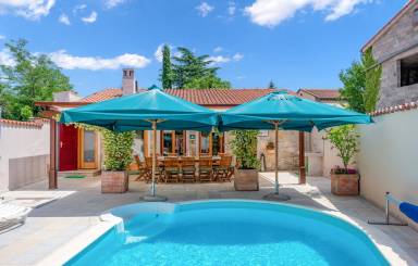 Villa Maružini