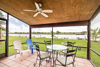 Cabin Kitchen Okeechobee County