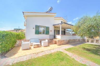 Villa Campofelice di Roccella