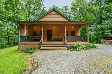 Cabin Pet-friendly Brown County State Park