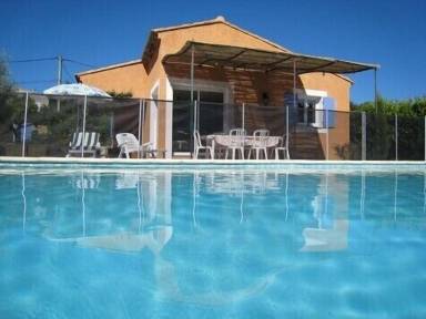 House Pool Serviers-et-Labaume