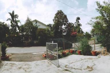 House Kampung Bakau