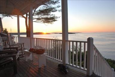 Cottage Balcony/Patio Portland